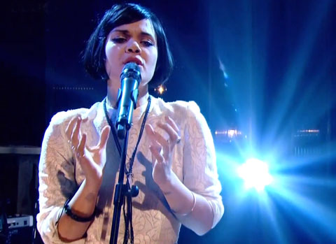 Bat For Lashes en concert au Trianon