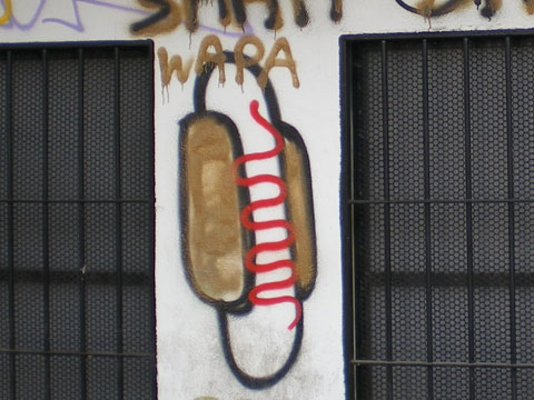 Street art à Séville - hot dog